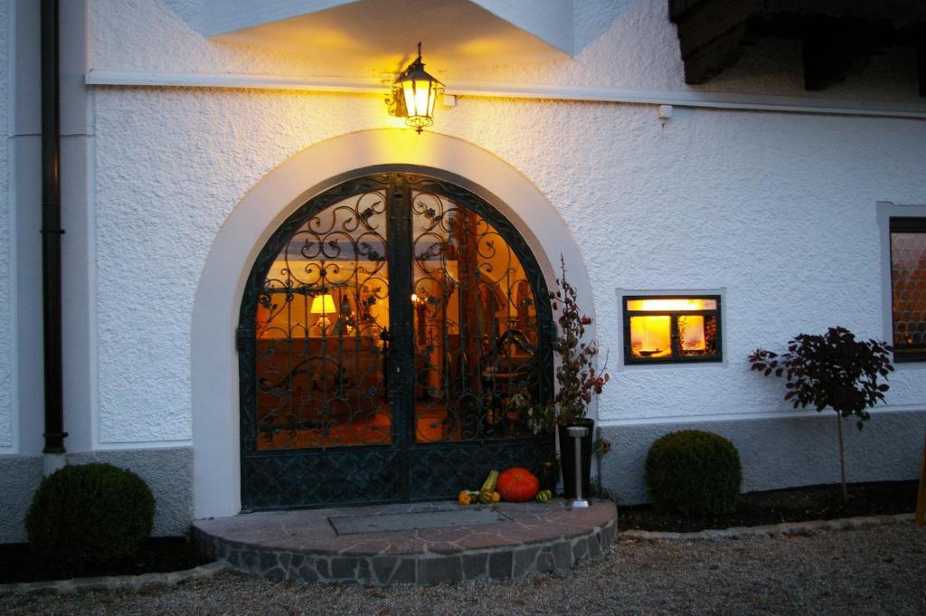 Landgasthof Goldener Pflug Frasdorf Luaran gambar