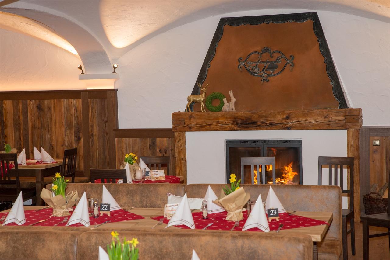 Landgasthof Goldener Pflug Frasdorf Luaran gambar