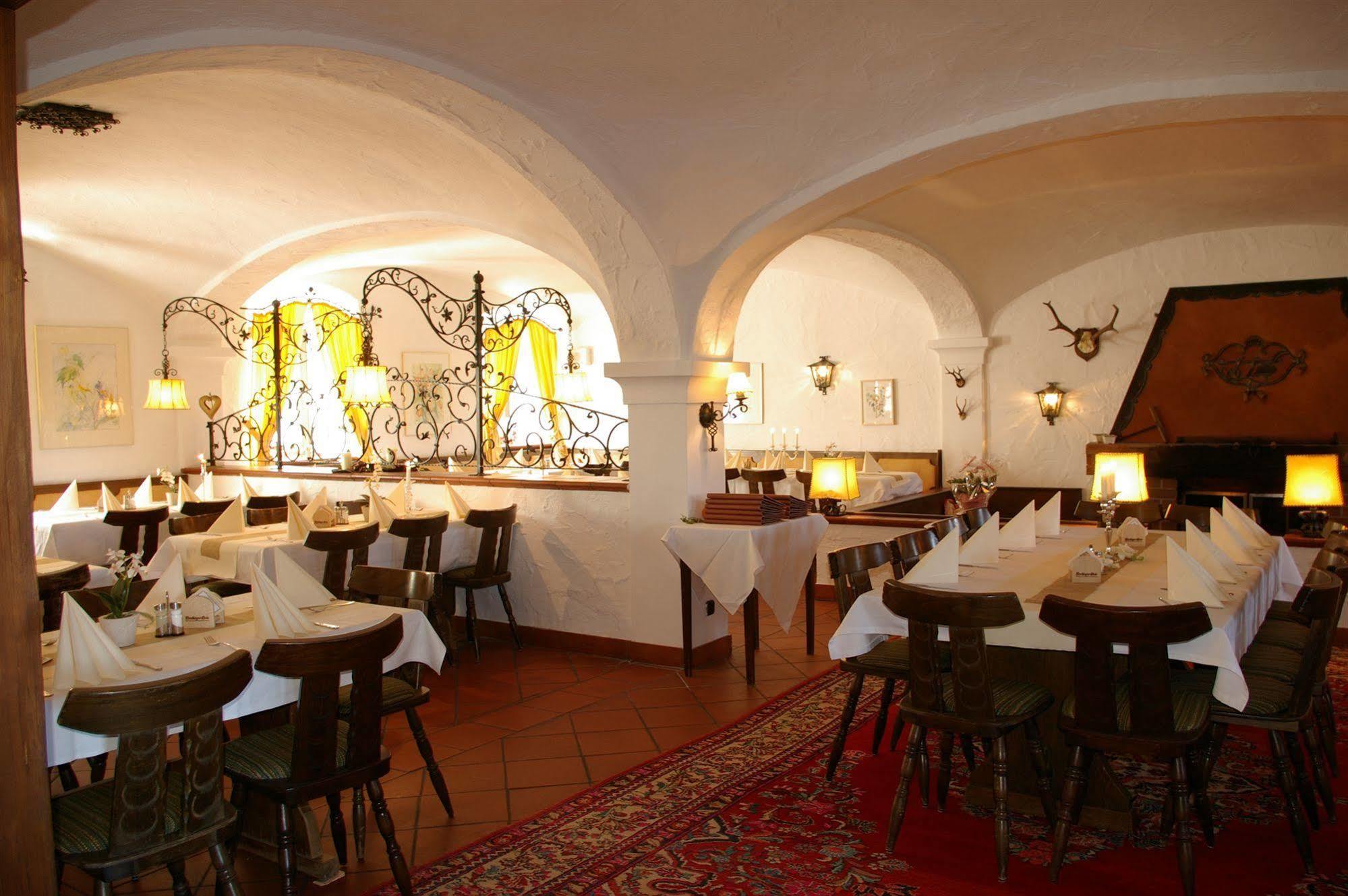 Landgasthof Goldener Pflug Frasdorf Luaran gambar
