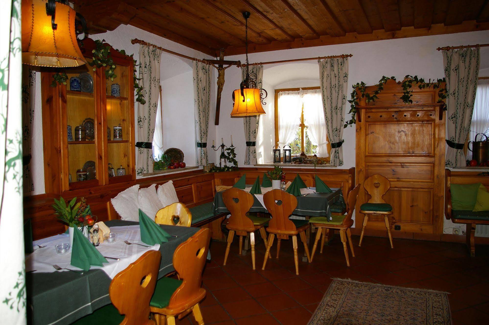 Landgasthof Goldener Pflug Frasdorf Luaran gambar