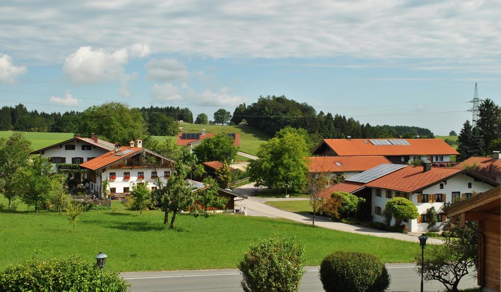 Landgasthof Goldener Pflug Frasdorf Luaran gambar